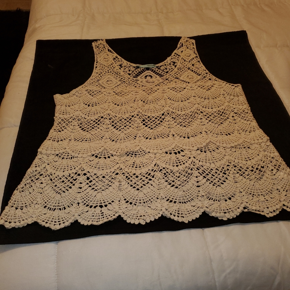 Lace shell top xxl